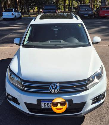 VOLKSWAGEN TIGUAN 1.4 TSI 16V TURBO GASOLINA 4P DSG VOLKSWAGEN TIGUAN 1.4 TSI 16V TURBO GASOLINA 4P DSG